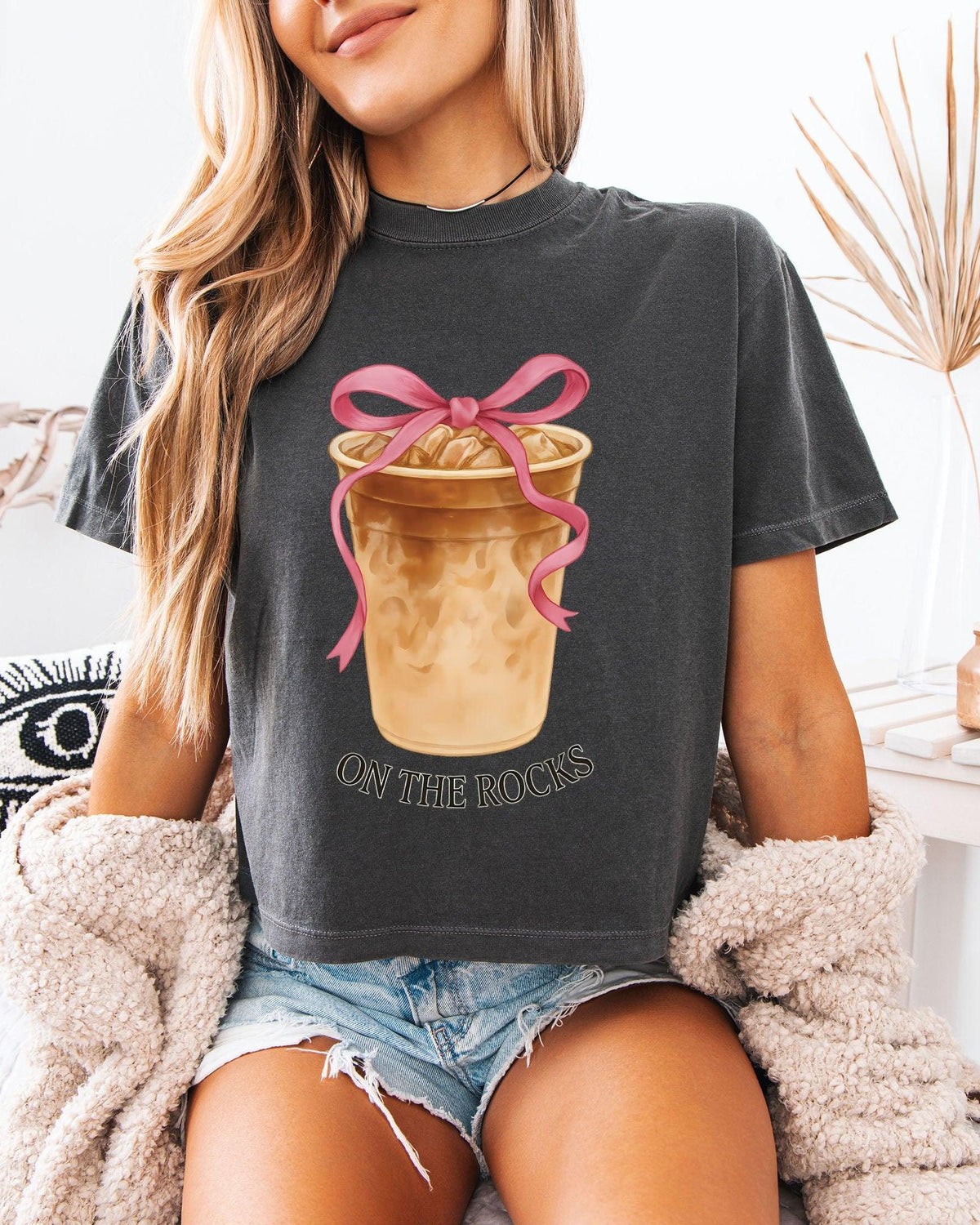 On the Rocks Iced Coffee Garment Dyed Women’s Cropped T-Shirt – Iced Latte Graphic Tee