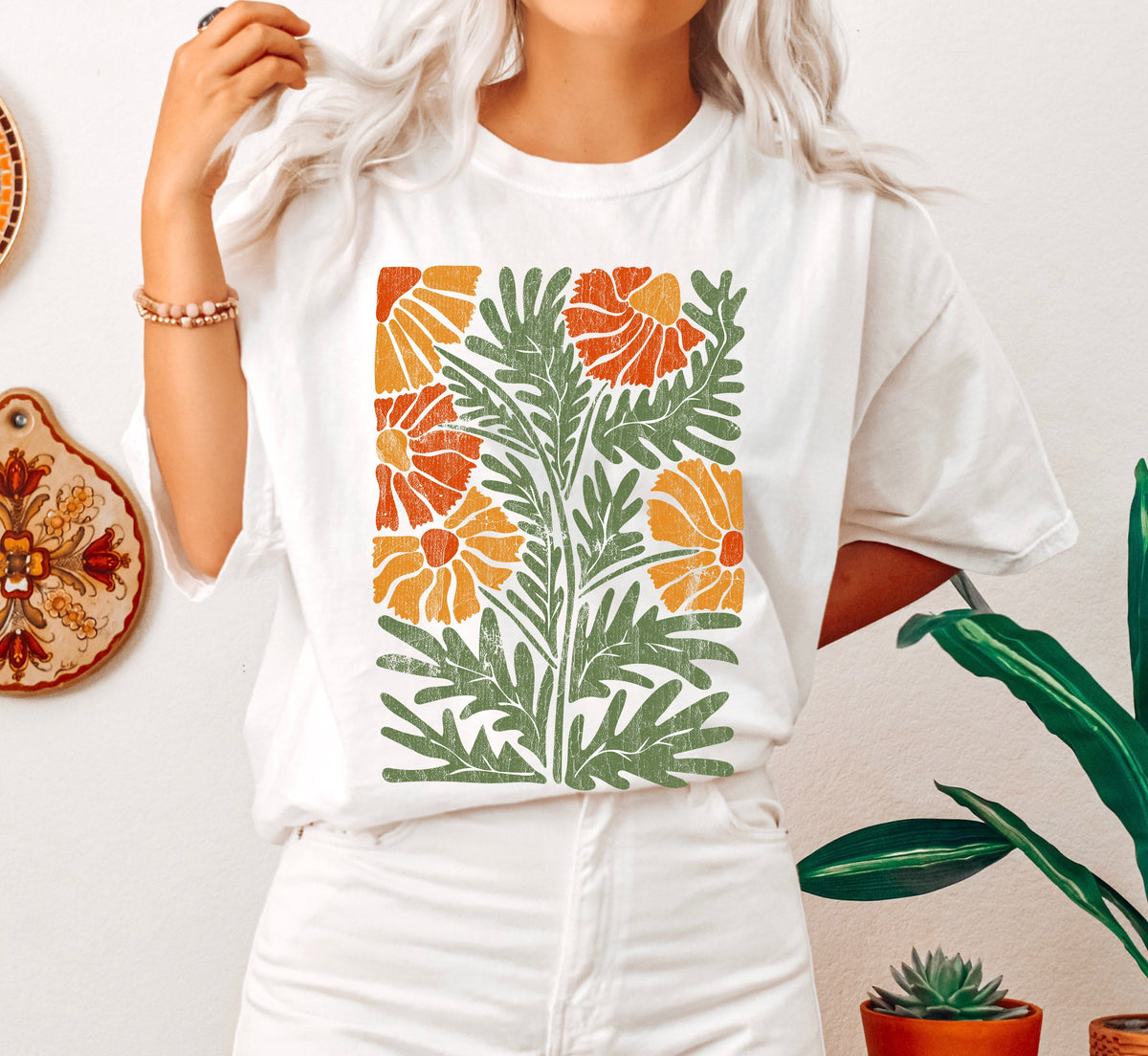 Boho Botanical Wildflowers Vintage Bohemian Garden Field Print Nature Inspired Comfort Colors Tee